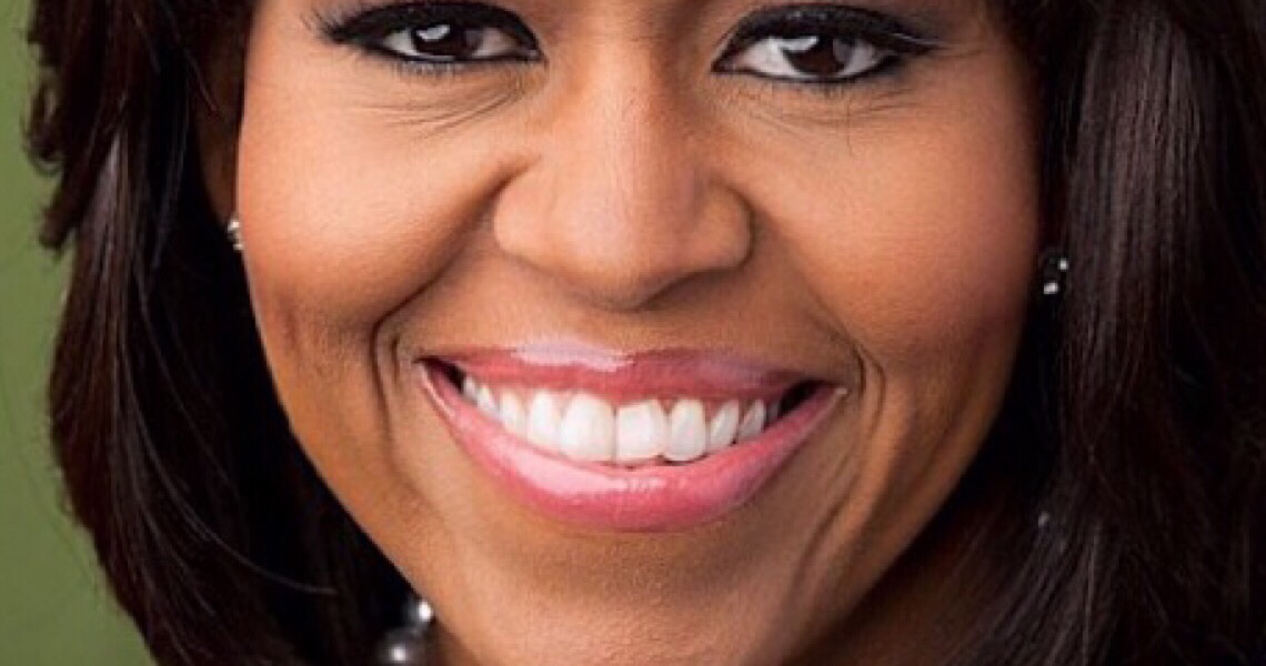 YouTube tem conteúdo aberto e gratuito, como a série sobre educação de meninas com Michelle Obama