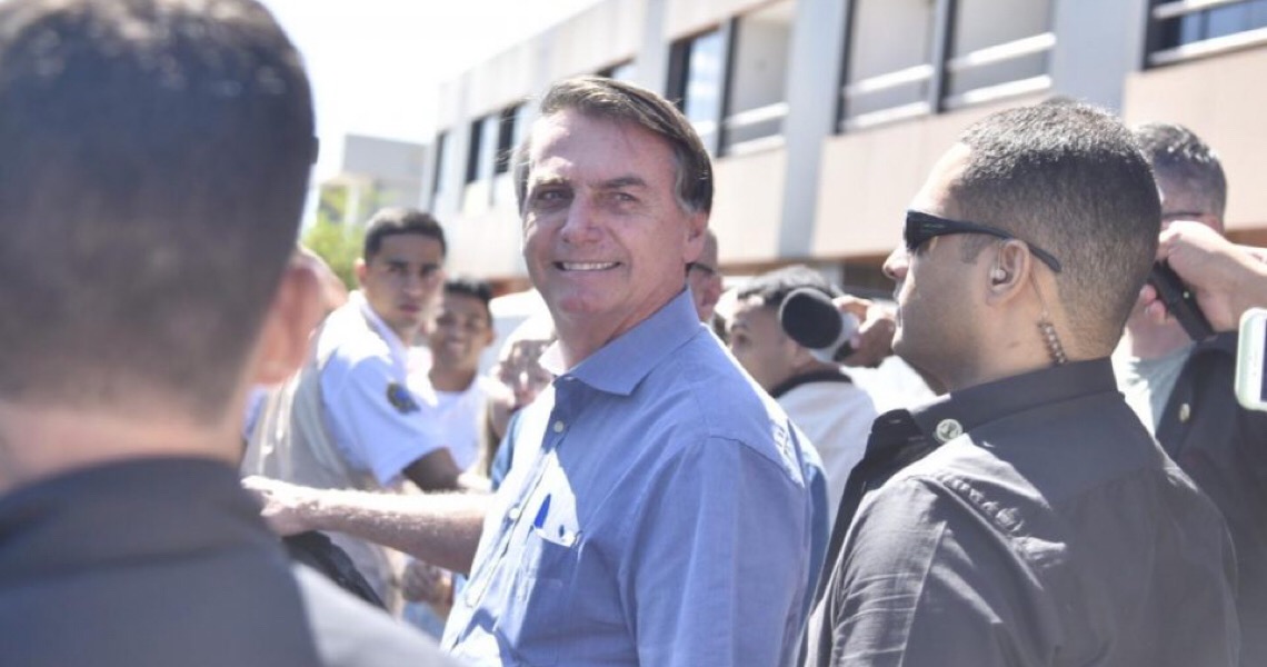 Jair Bolsonaro sabota esforços para conter coronavírus, diz entidade