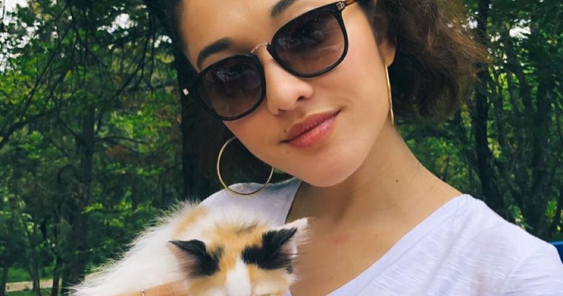 “Na quarentena aumentou o número de adoção de gatos”, diz Jacqueline Sato à frente da ONG House of Cats
