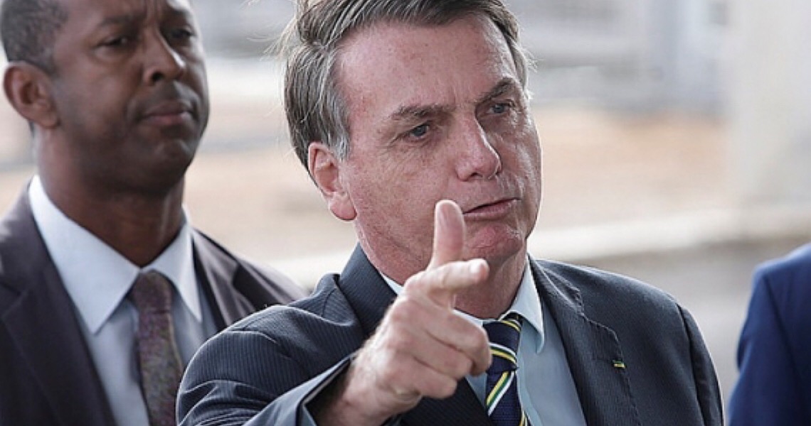 'É preciso parar escalada destrutiva de Bolsonaro, antes que ele acabe com País'