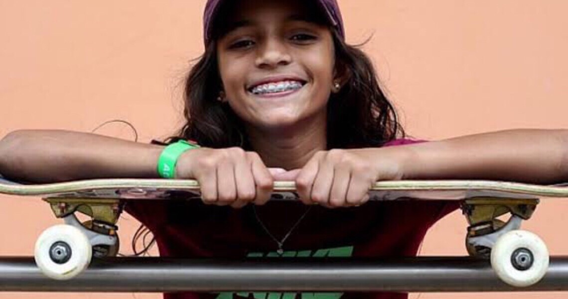 Aos 12 anos, Rayssa Leal se divide entre vida de criança e sonho olímpico