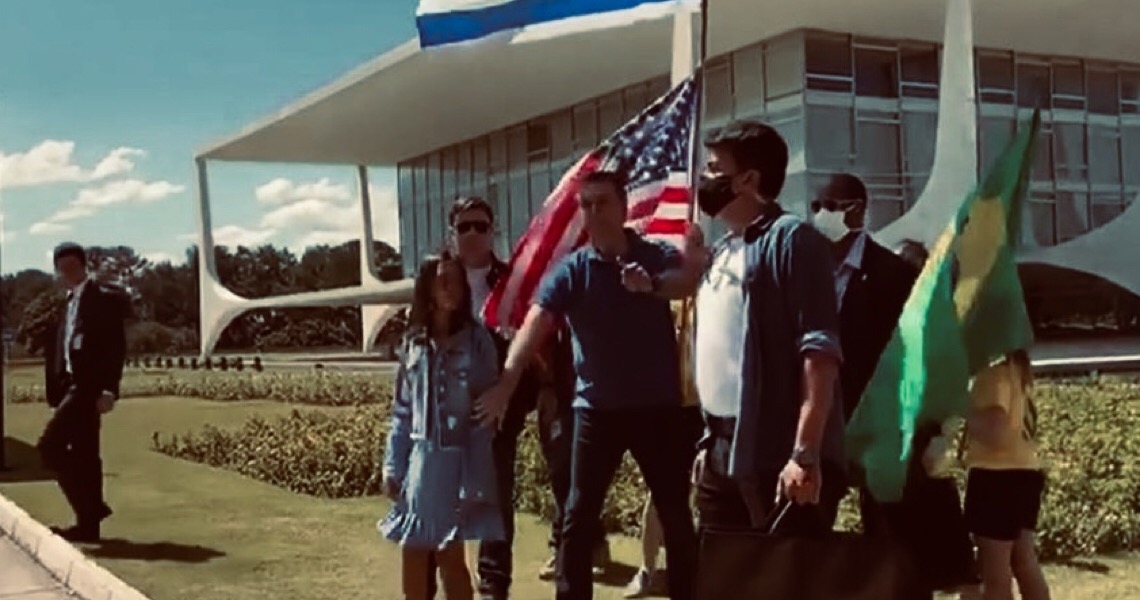 Confederação Israelita faz alerta sobre uso de bandeiras de Israel em manifestações