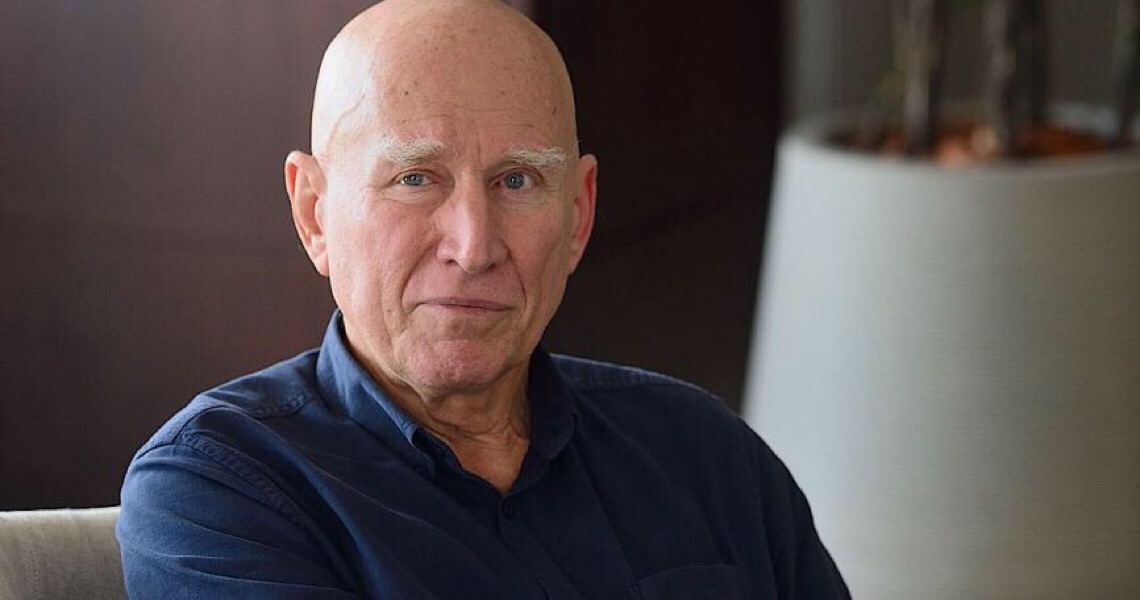 Funai devolve fotos de Sebastião Salgado em resposta a campanha por índios