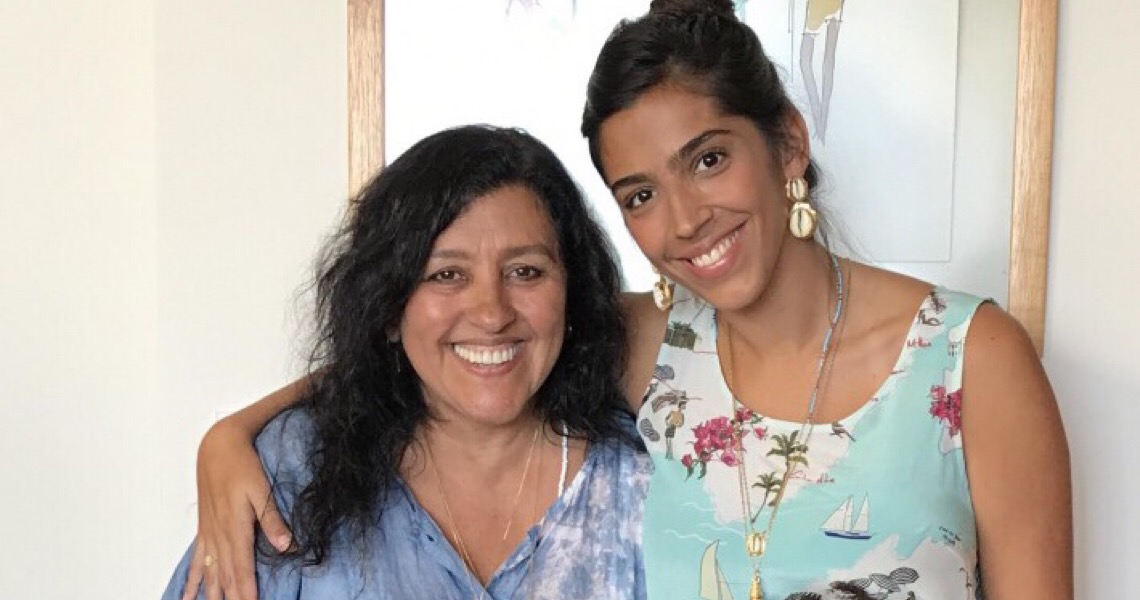 “Sei que esse dia, para muita gente, será difícil, com tantas mães fora de casa”, afirma Regina Casé