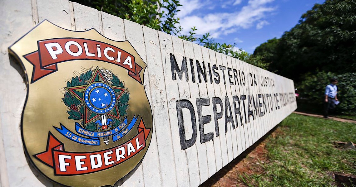 PF conclui segundo inquérito sobre atentado contra Bolsonaro
