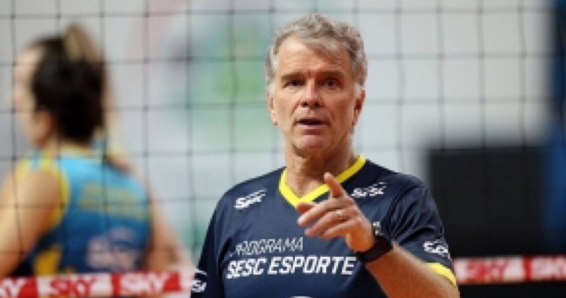 Bernardinho abre mão de salário para manter time do Sesc RJ: 'Não tem orçamento'