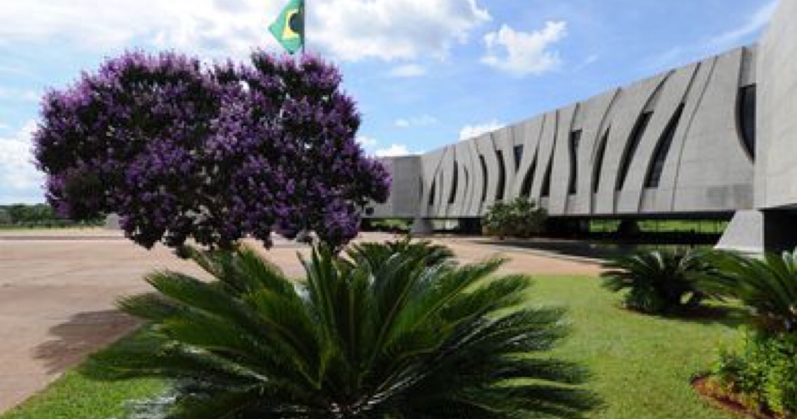 STJ autoriza irmãos Batista a reassumirem comando no grupo J&F