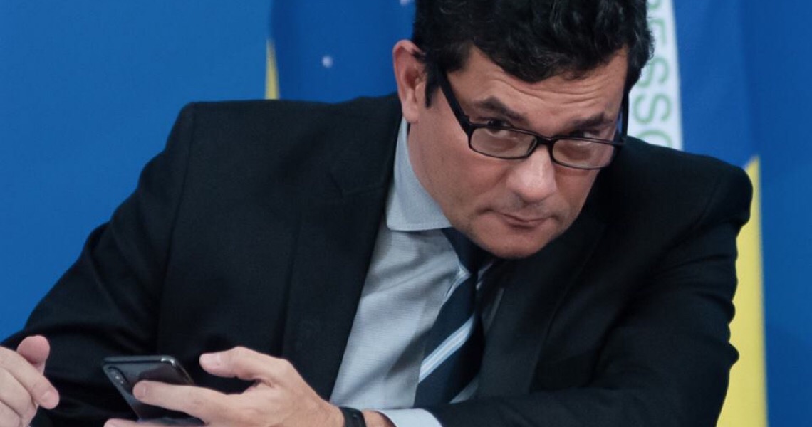 Presidente chama Moro de 'covarde'; ex-ministro fala de 'rebelião armada' do governo