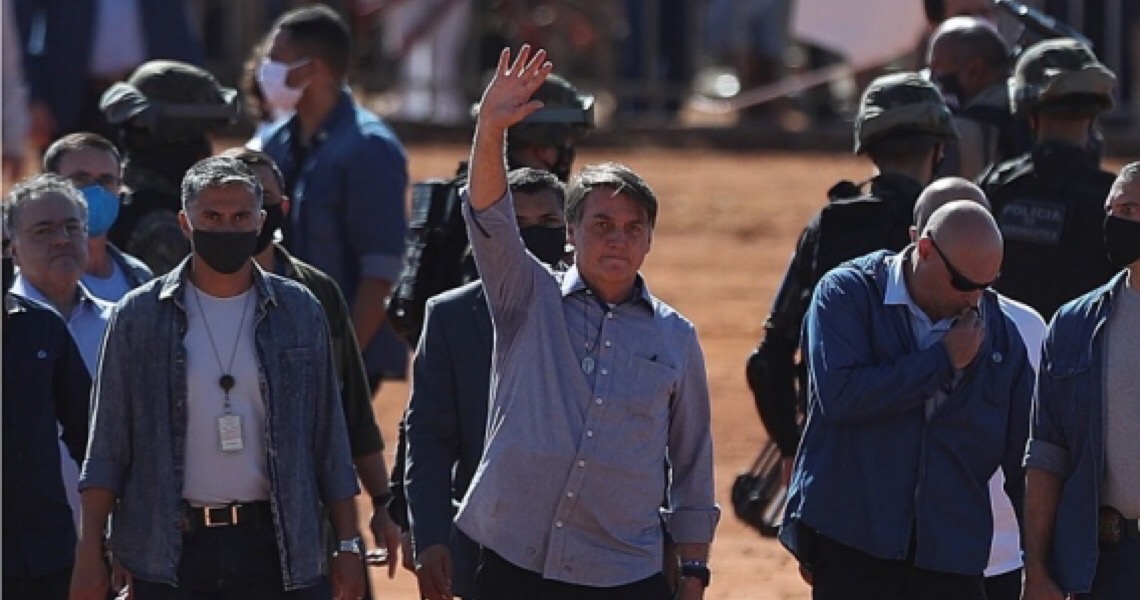 Justiça intima Bolsonaro a dar explicações sobre portaria autorizada por militar exonerado