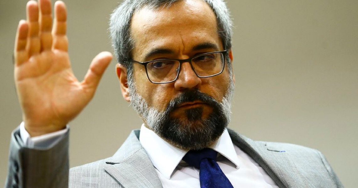 Abraham Weintraub já está nos Estados Unidos, diz irmão