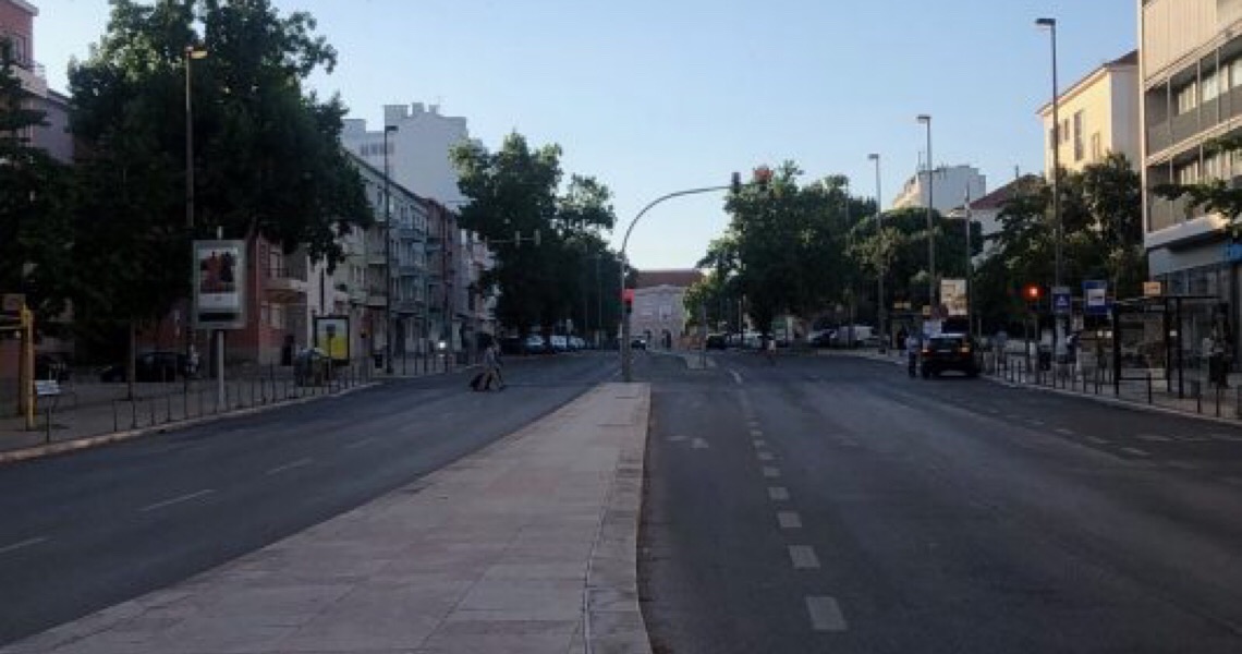 Lisboa volta a confinar. Brasil continua de fora