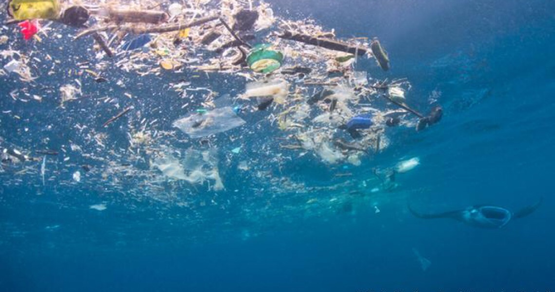 Microplásticos derivados de veículos estão inundando os oceanos