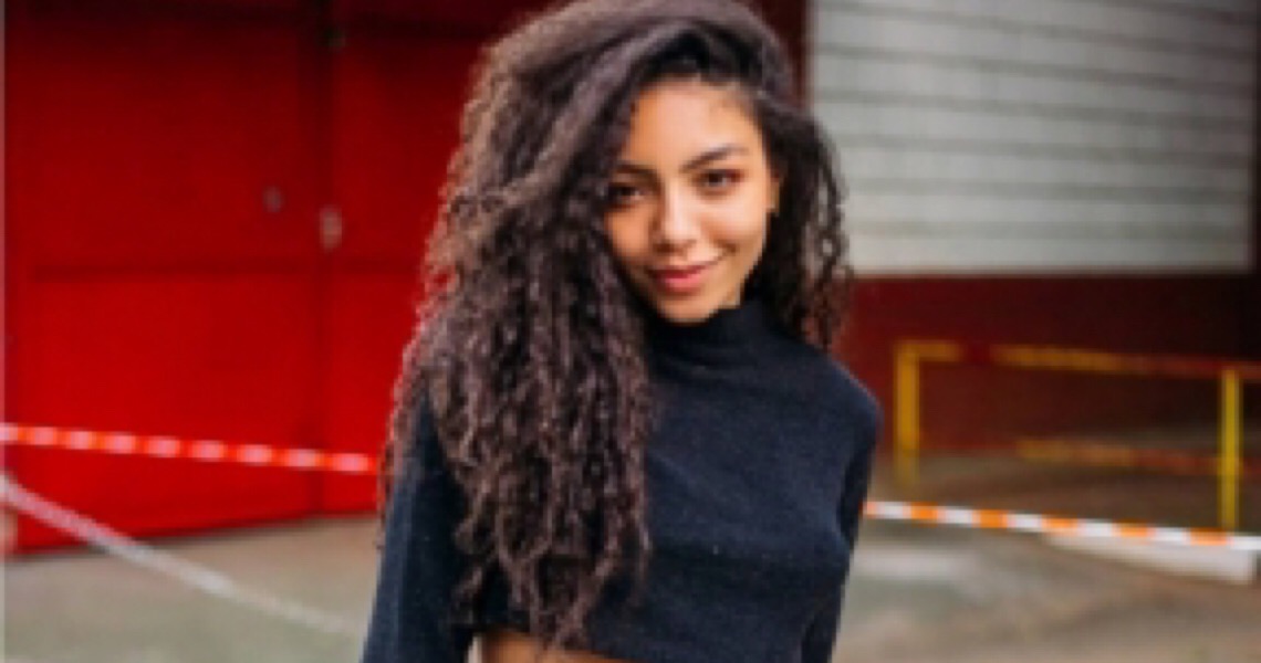 'É triste o ódio contra mulheres negras na internet', diz Any Gabrielly