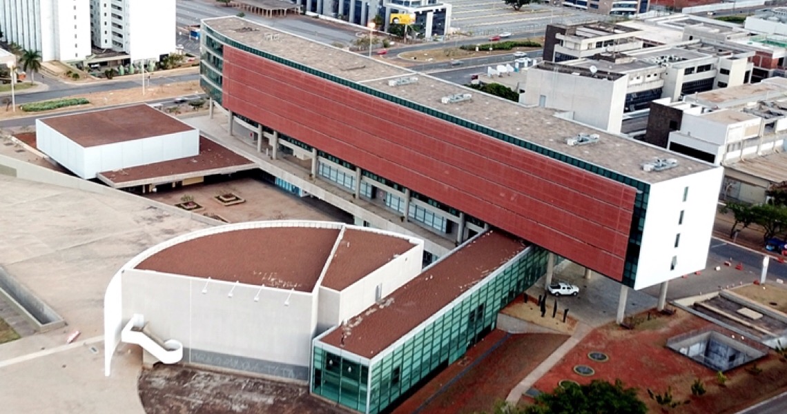 Refis: Distrital entra com mandado para votação em 2º turno