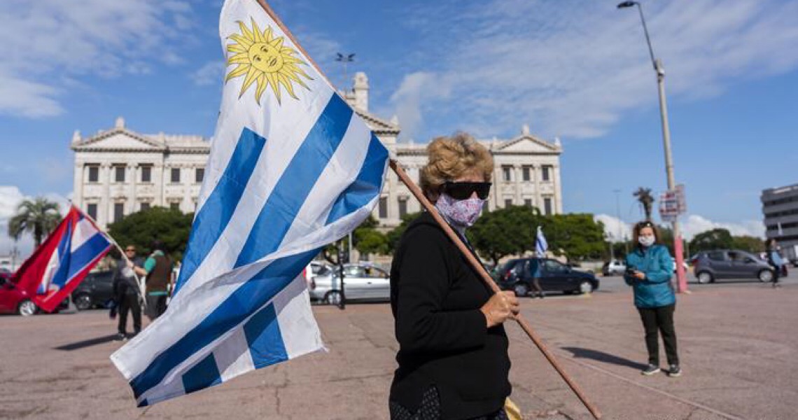 A receita de sucesso do Uruguai contra o coronavírus