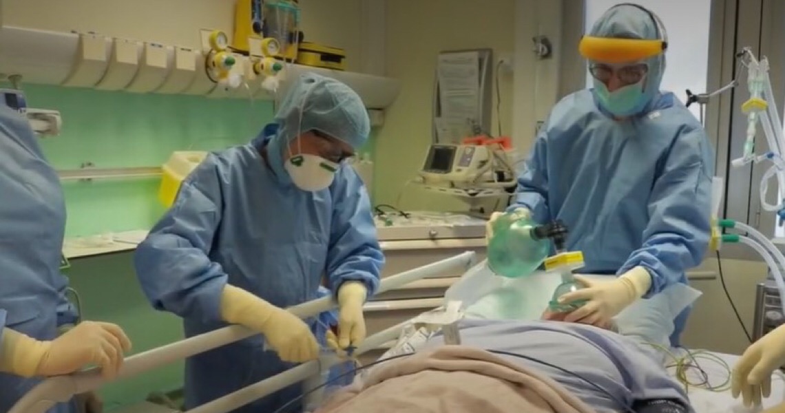 Covid-19: Brasil ultrapassa EUA em número de mortes por milhão de habitantes