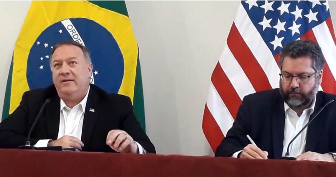 Em Roraima, Mike Pompeo ameaça Maduro: 