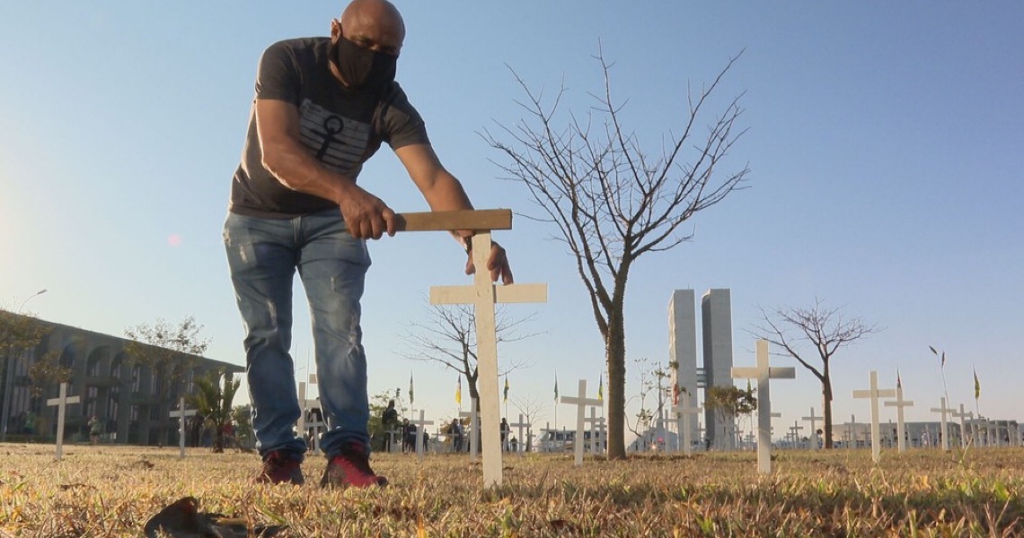 DF ultrapassa RJ e tem maior taxa de mortes por Covid-19 a cada 100 mil habitantes do país
