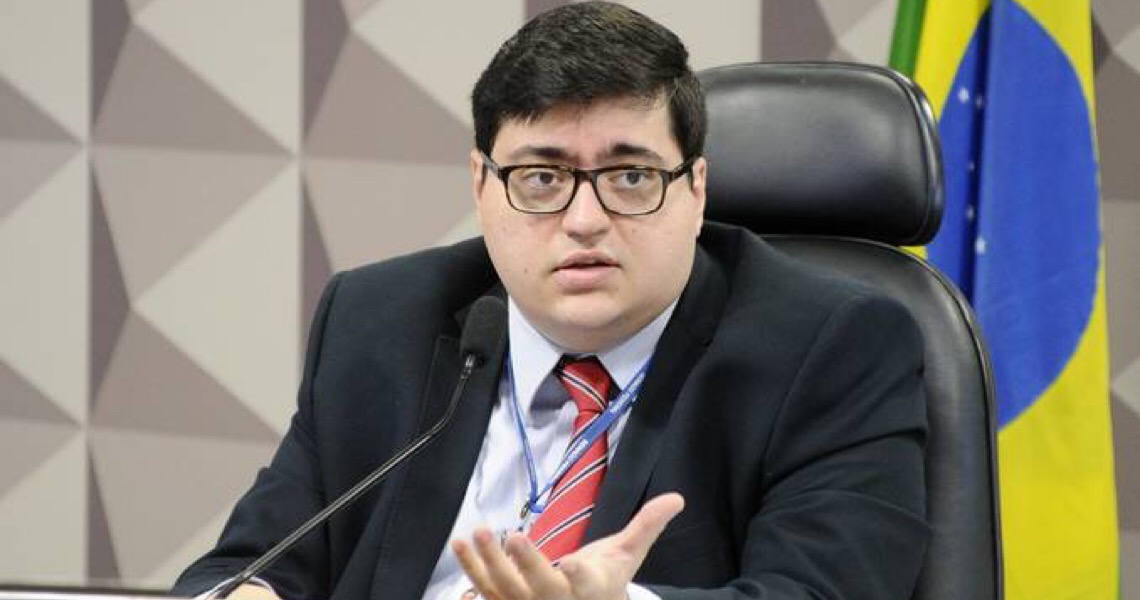 Uso do Fundeb para criar Renda Cidadã pode ser forma de driblar o teto de gastos, diz Felipe Salto