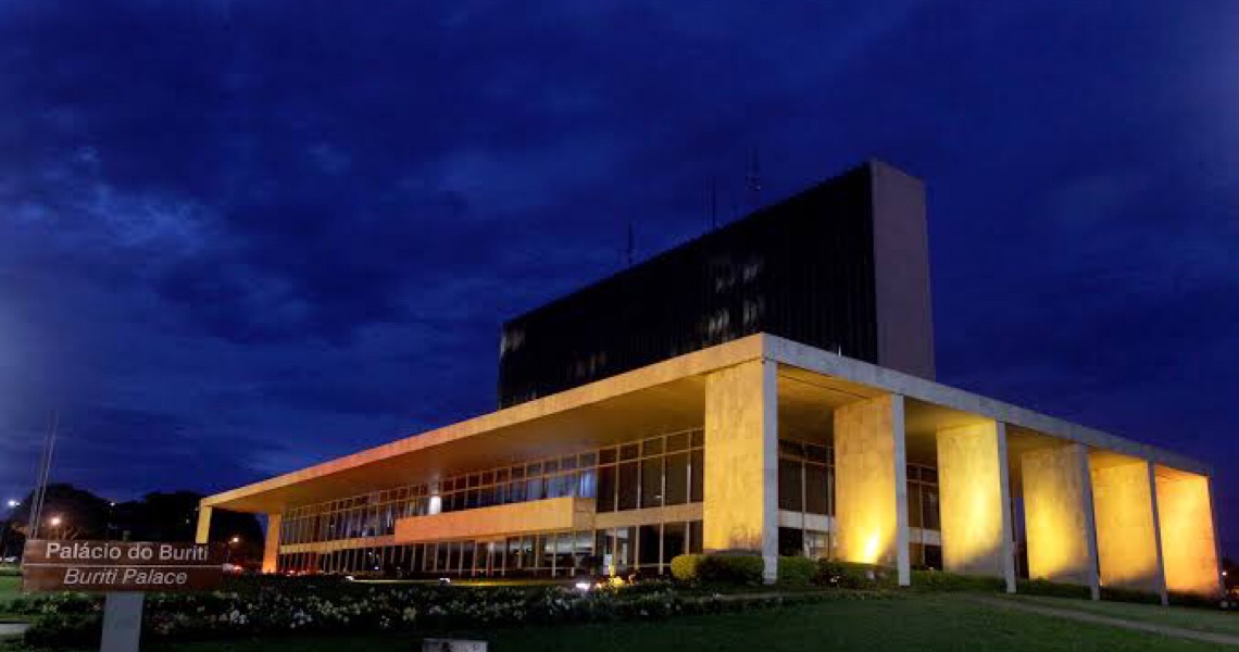 Servidores do governo do DF retomam atividades presenciais
