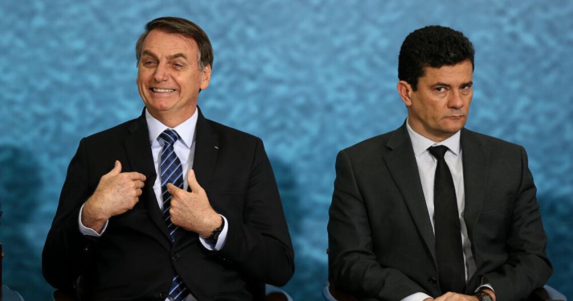 Bolsonaro ataca a Lava Jato para neutralizar Sergio Moro e afagar Centrão