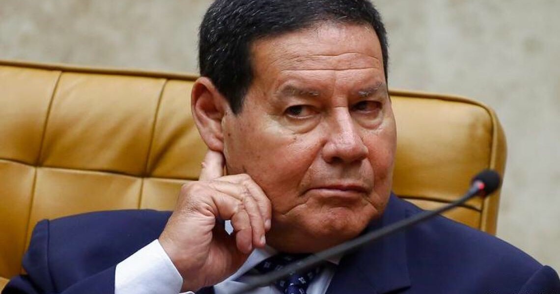 Substituição de Mourão como vice em 2022 entra no radar de militares