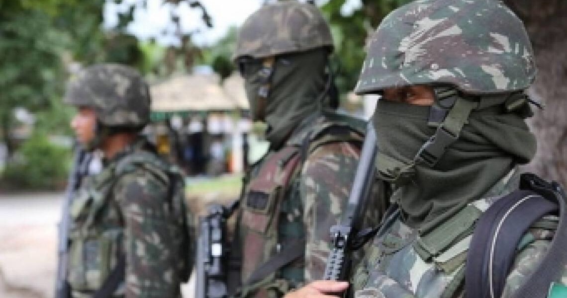Ações das Forças Armadas contra crime organizado expõem Brasil ao 'fantasma da mexicanização'
