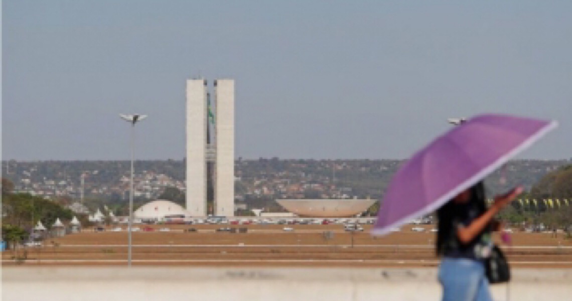 Risco de segunda onda do coronavírus aumenta pressão por auxílio