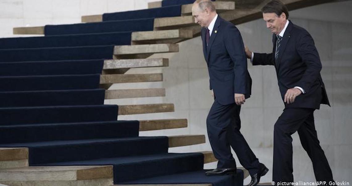 Sem Trump, Putin e Bolsonaro ensaiam aproximação