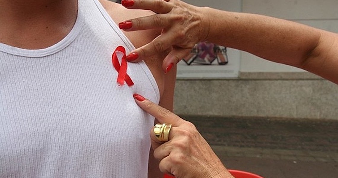 No Brasil, 64% das pessoas que vivem com HIV já sofreram discriminação, diz pesquisa