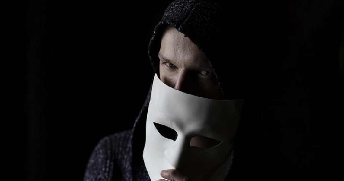 A quem aproveita um site clandestino?