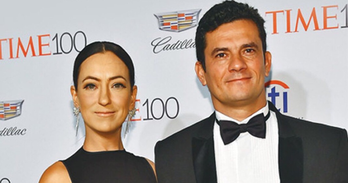 A caminho dos EUA, Rosângela Moro diz que o casal poderá enfim viver a sua vida