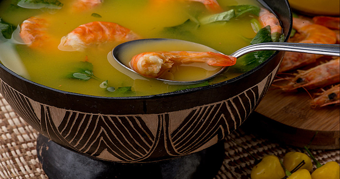Tucupi: Conheça o delicioso caldo extraído da mandioca brava