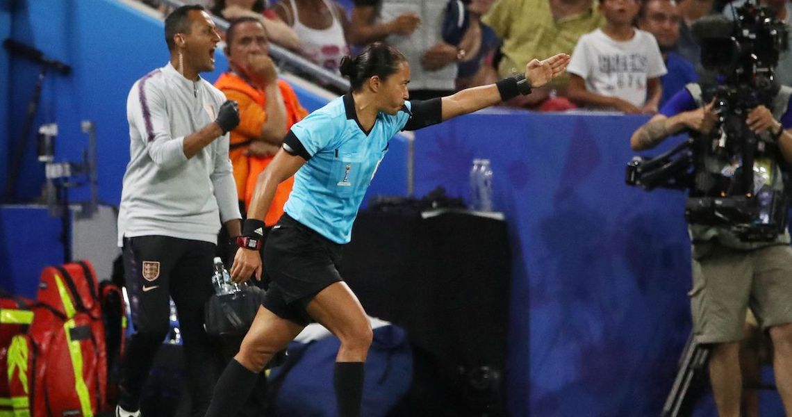 Edina Alves será a única árbitra no Mundial de Clubes