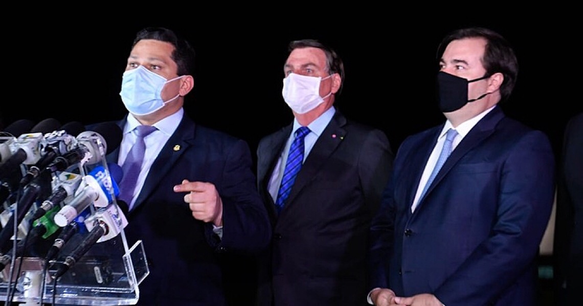 Por que Rodrigo Maia critica Bolsonaro, mas não aceita os pedidos de impeachment?