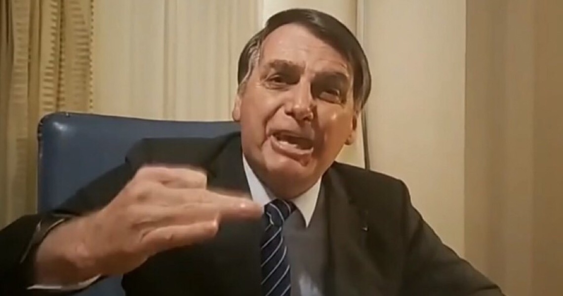 Tirem as crianças da sala. O Bolsonaro chegou