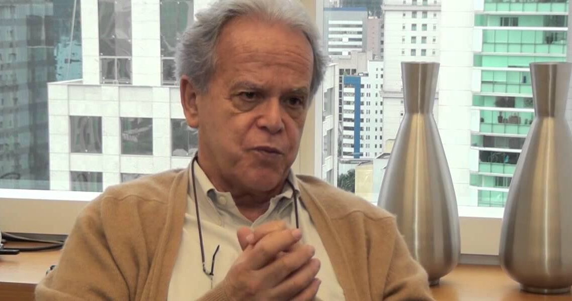 'Não faz sentido colocar um general na Petrobrás', diz Mendonça de Barros