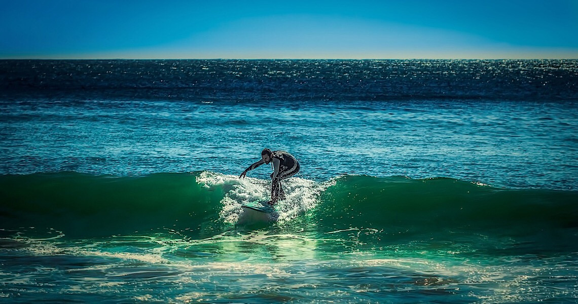 Polícia fecha o cerco aos surfistas em Portugal