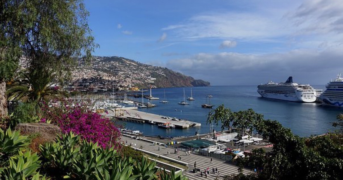 Com Portugal ainda fechado, Ilha da Madeira concilia turismo e pandemia