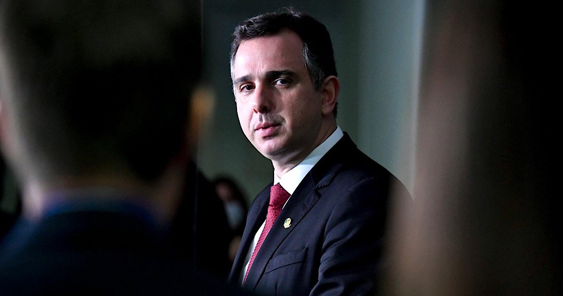 Pacheco critica negacionismo de Bolsonaro e diz que dará liberdade total à CPI da Pandemia