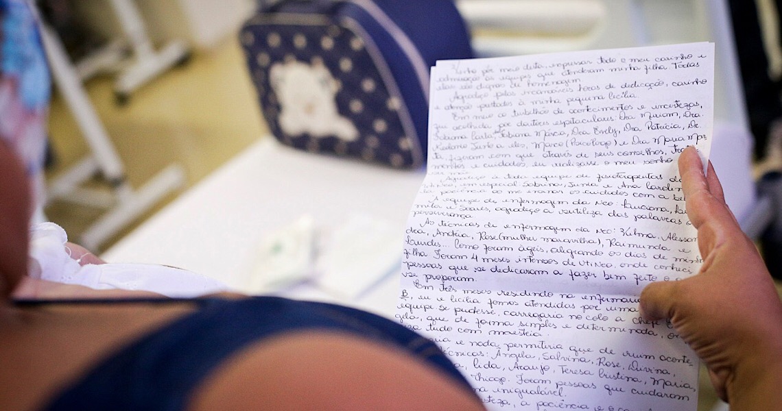 Mãe escreve carta a profissionais que cuidaram da filha