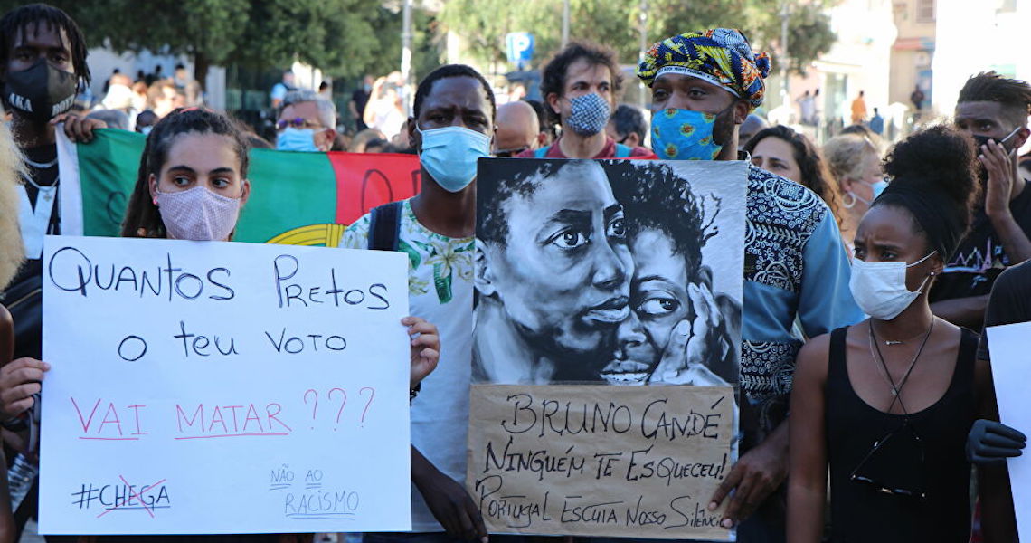 Portugal cria plano contra racismo com cotas: 