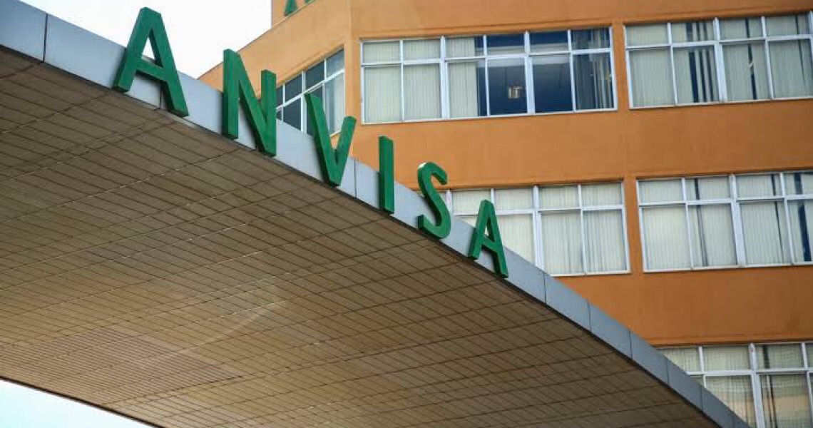 Anvisa libera coquetel contra covid-19 para pacientes do grupo de risco