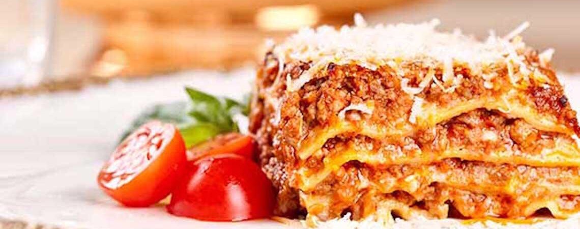 Lasanha de restaurante para ter no freezer; confira seleção