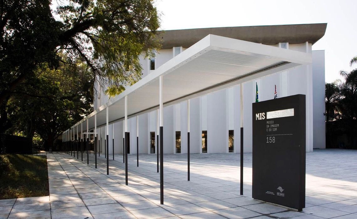 Museu da Imagem e do Som abre para visitação instalação lúdica