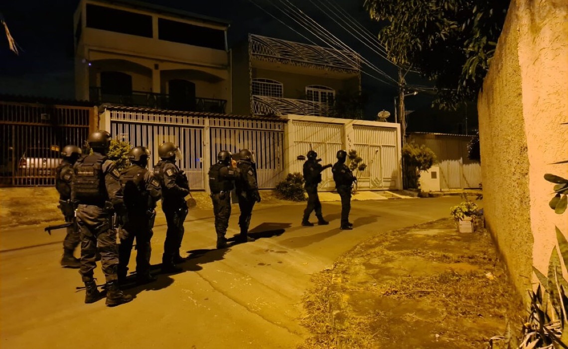 Polícia Civil do DF prende quadrilha que fraudou R$ 3 milhões em transações bancárias