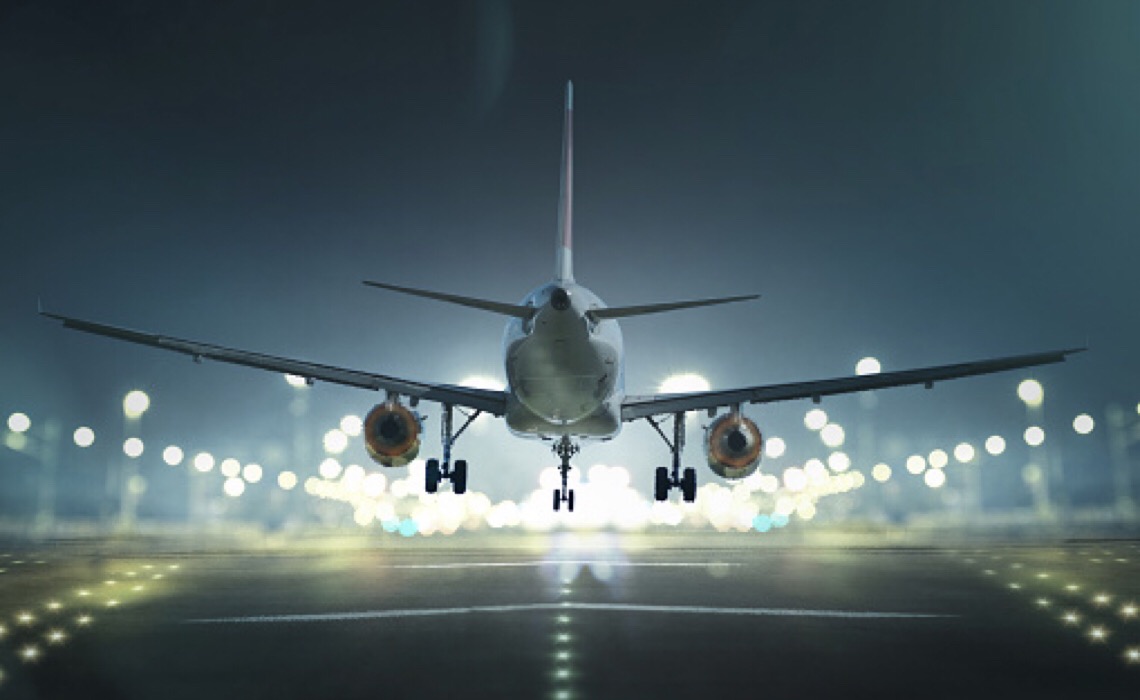 'Quero viajar. Pagar uma fortuna em um café ruim de aeroporto'