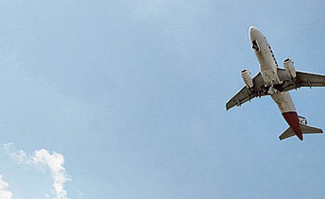Governo brasileiro restringe a entrada no país de passageiros que estiveram na Índia