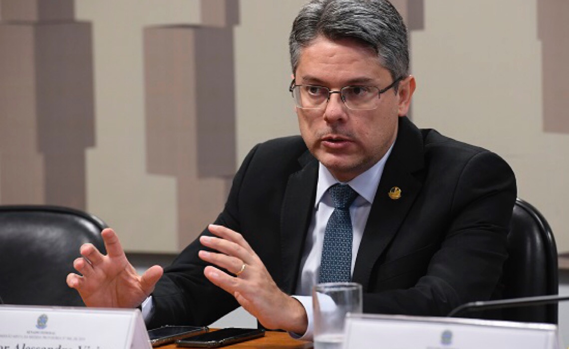 Cidadania desistiu, mas Rosa Weber manteve processo no STF sobre o “orçamento secreto”