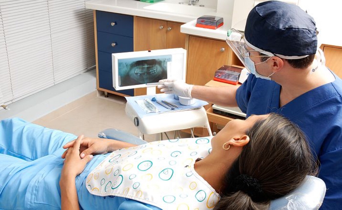 Sociedades médicas se mobilizam contra procedimentos estéticos ilegais